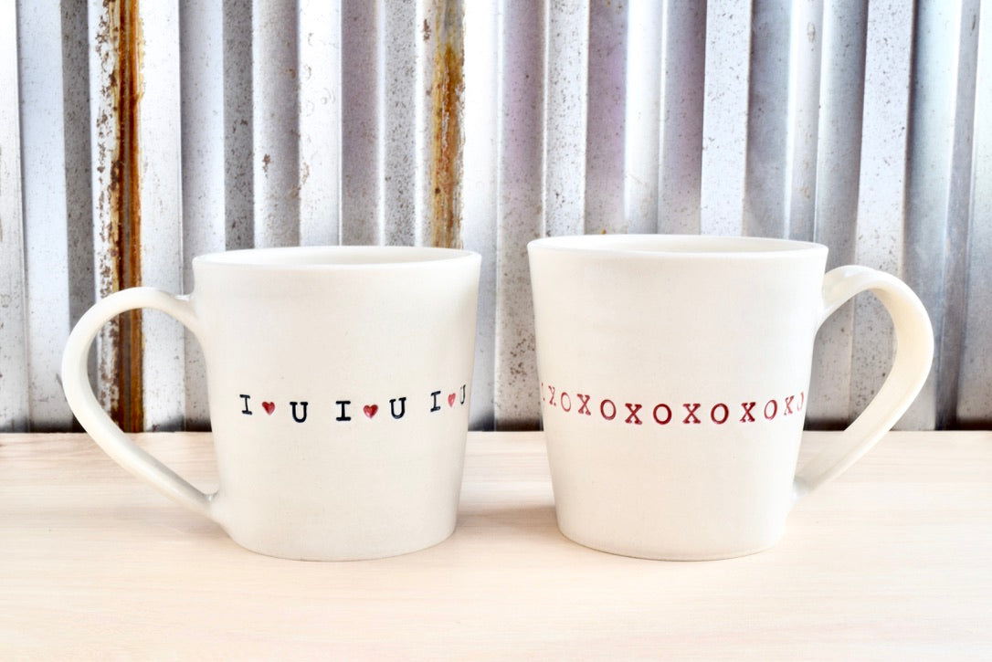 Tapered XOXO Mug