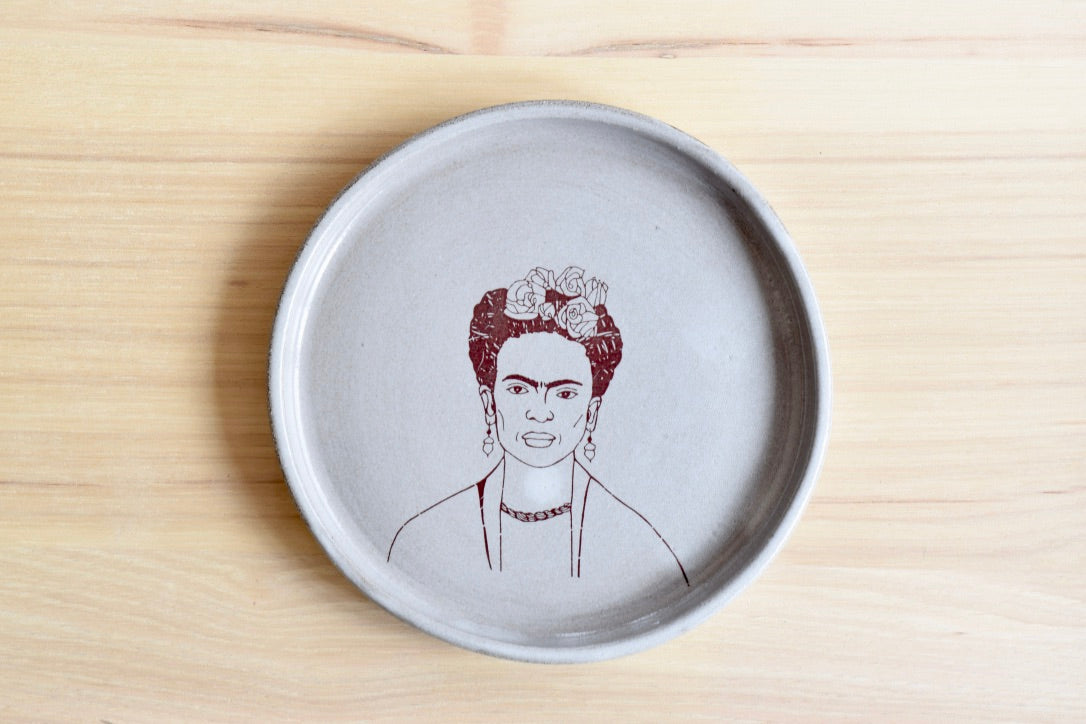 Frida Plate