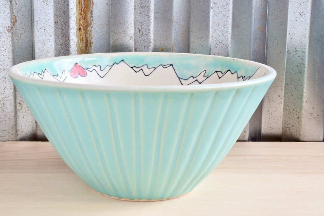 Seafoam Muir Mountain Heart Hiker Bowl