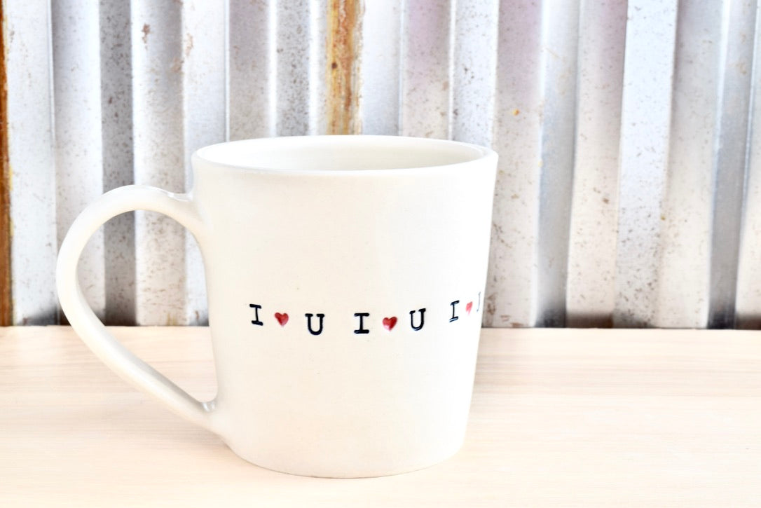 Tapered I {heart} U Mug