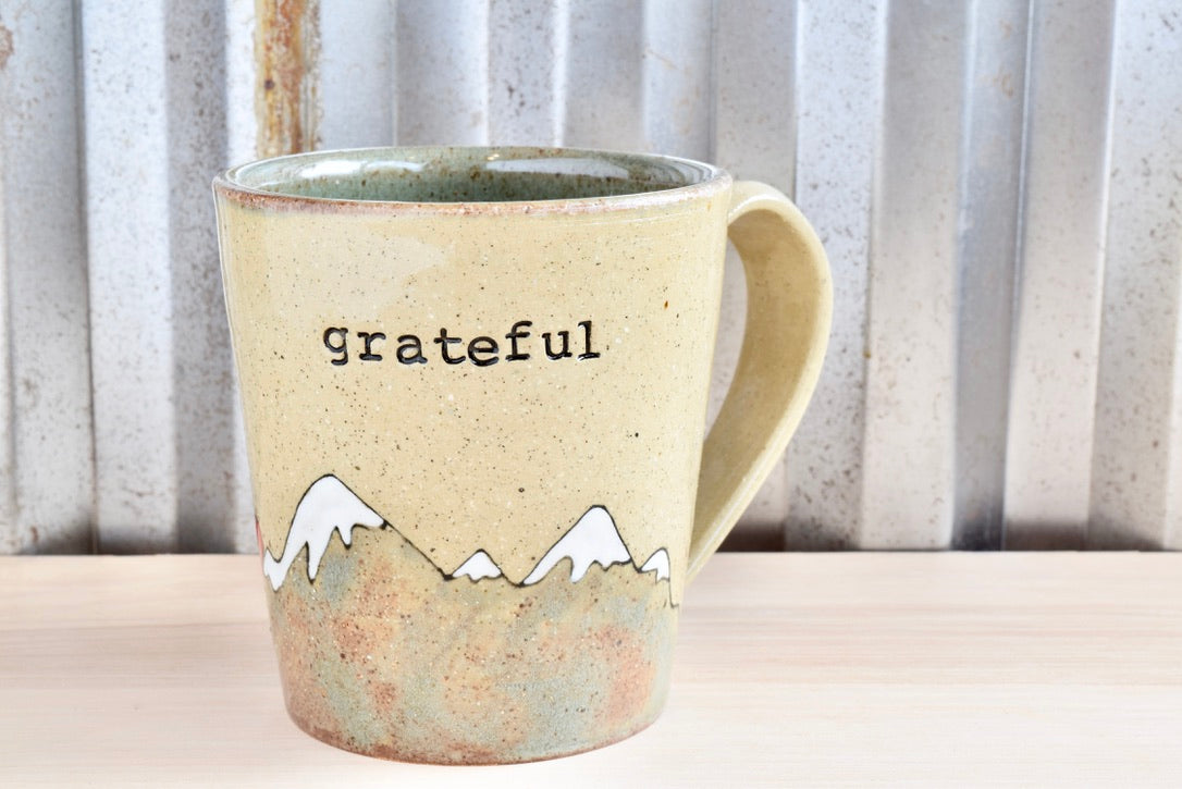 Grateful Heart Mountain Mug