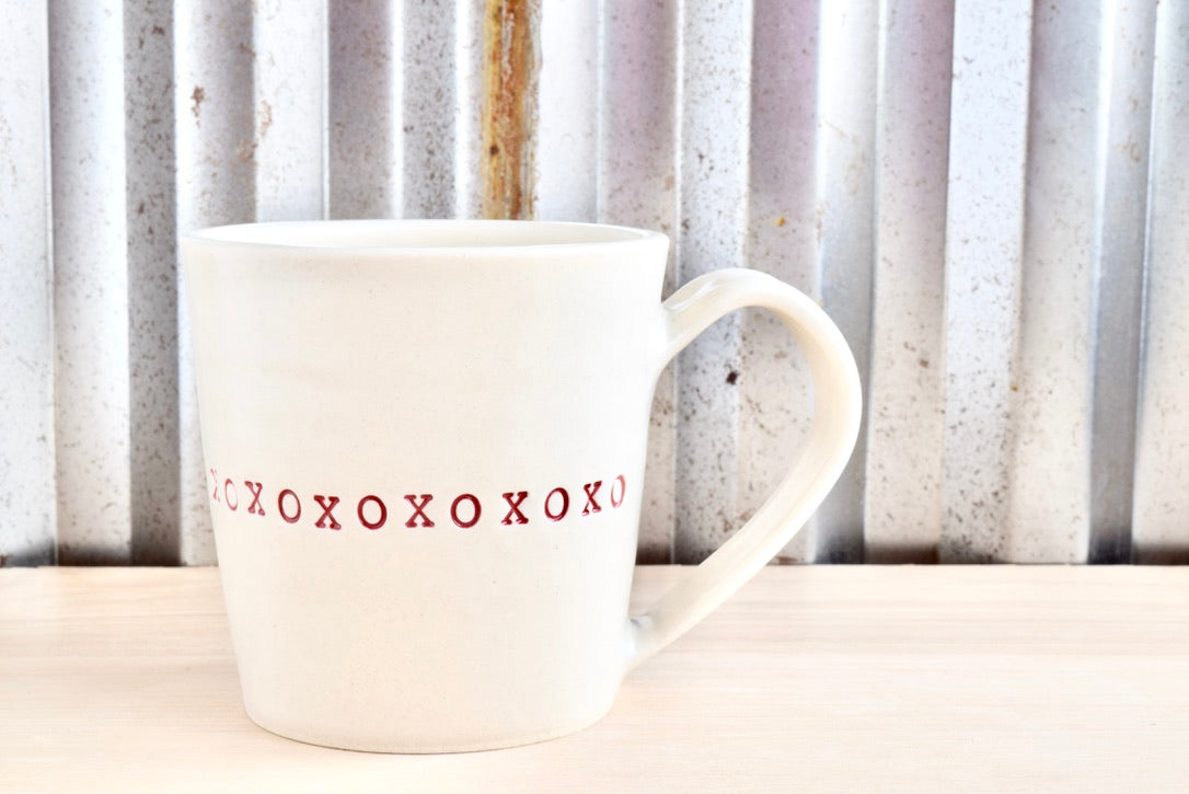 Tapered XOXO Mug