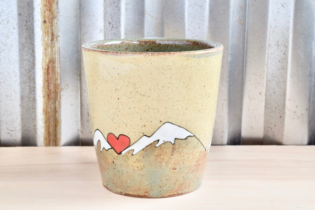Tolkien Mountain Heart Mug