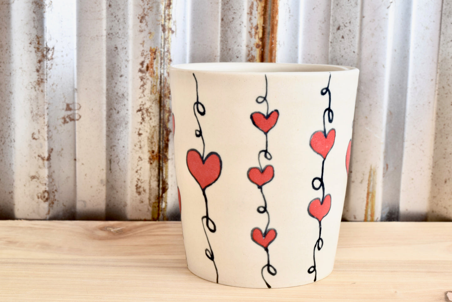 Tapered Heartstring Mug