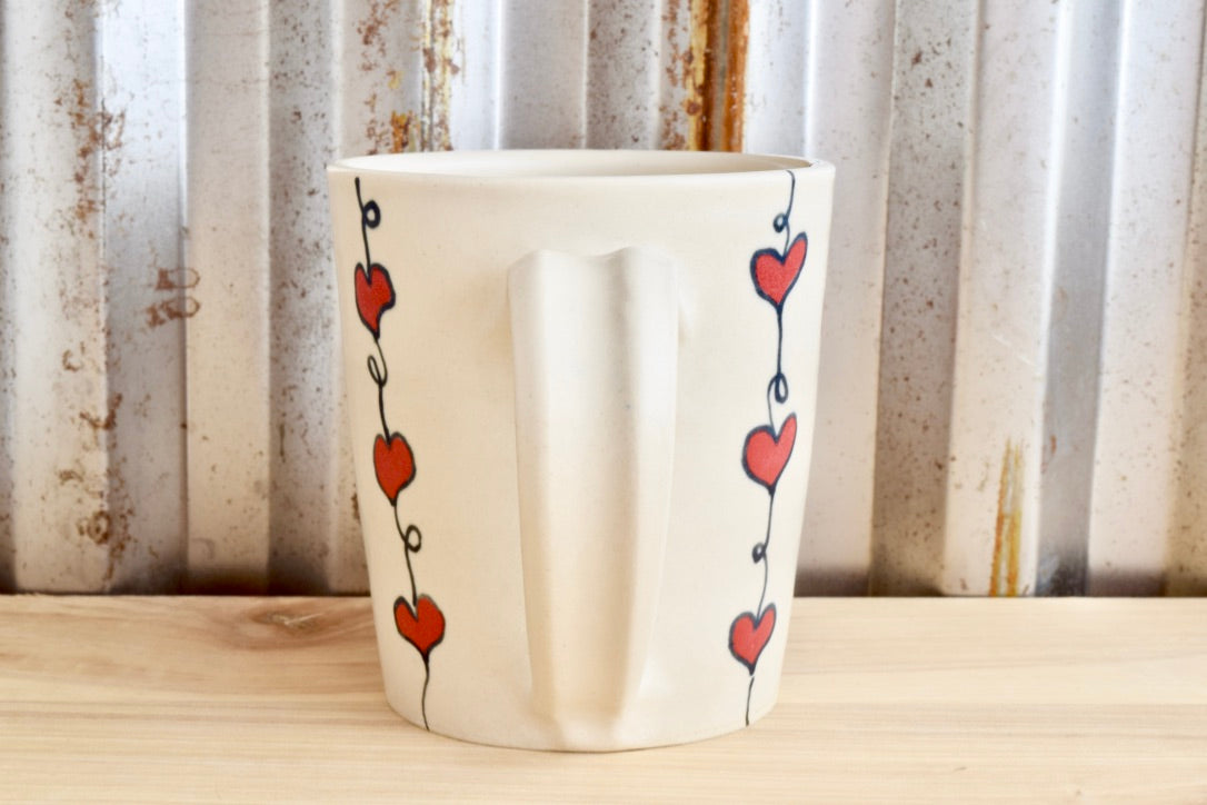 Tapered Heartstring Mug