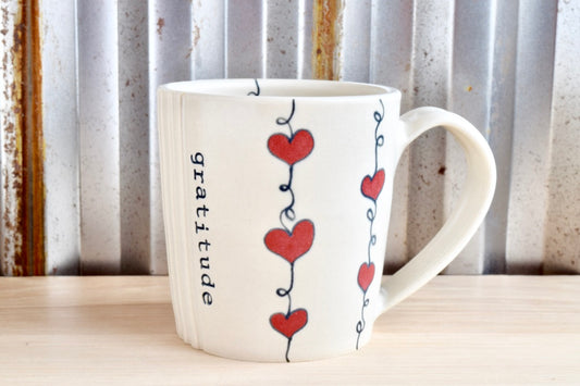 Tapered Gratitude Heartstring Mug